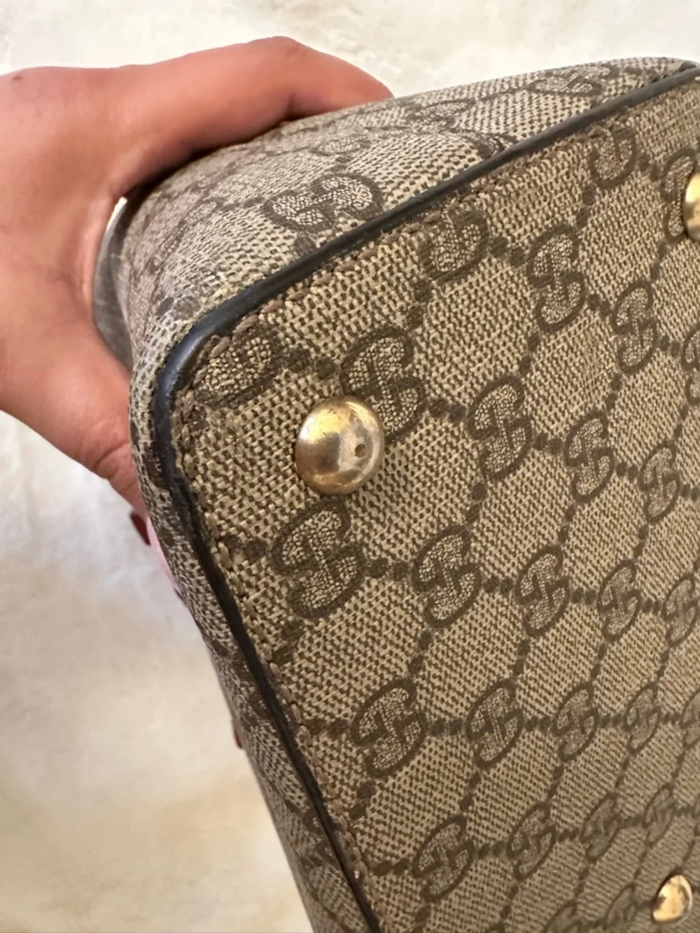 Gucci GG Supreme Canvas Tote Bag Pink and Red color way - Picture 6 of 12